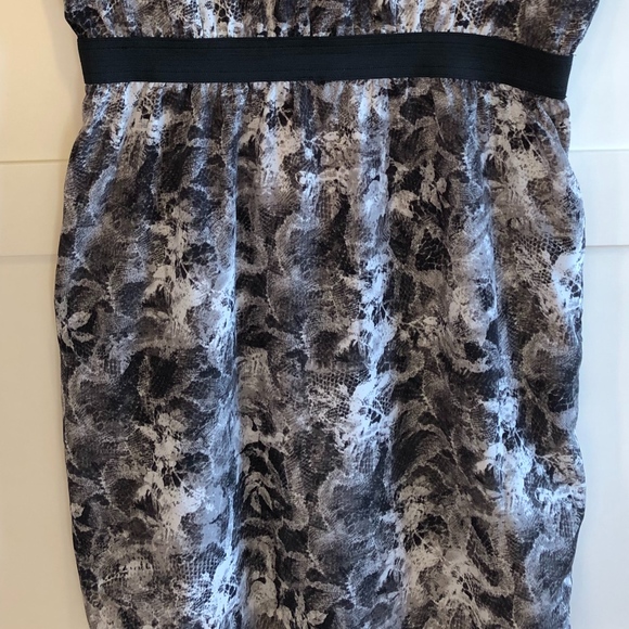 Mini Dress (Grey/Black with sheer top) with pocket - Picture 4 of 4